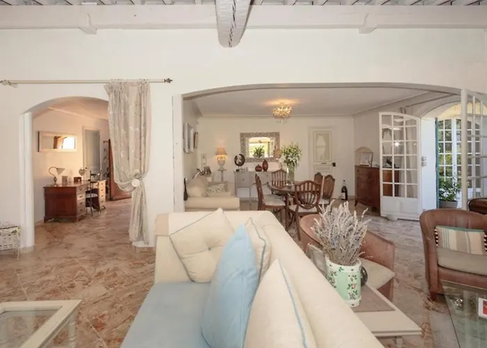 Le Pavillon De Pampelonne * 라마튜엘